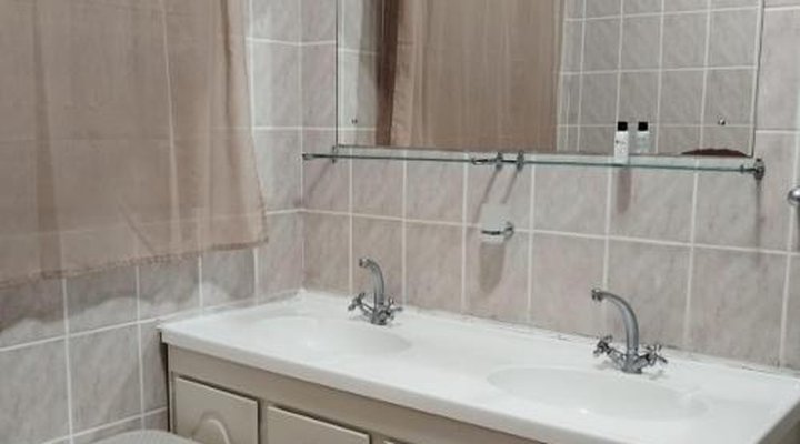 Bella Rosa Guest House