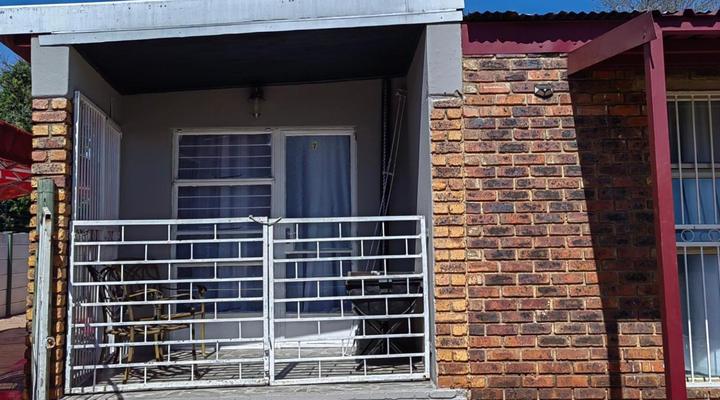 Good and Proper Guest Lodge