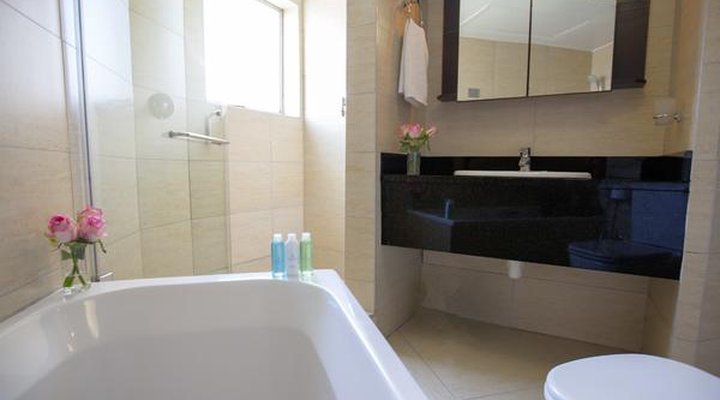 The Palace All-Suite