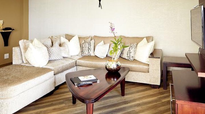 The Palace All-Suite