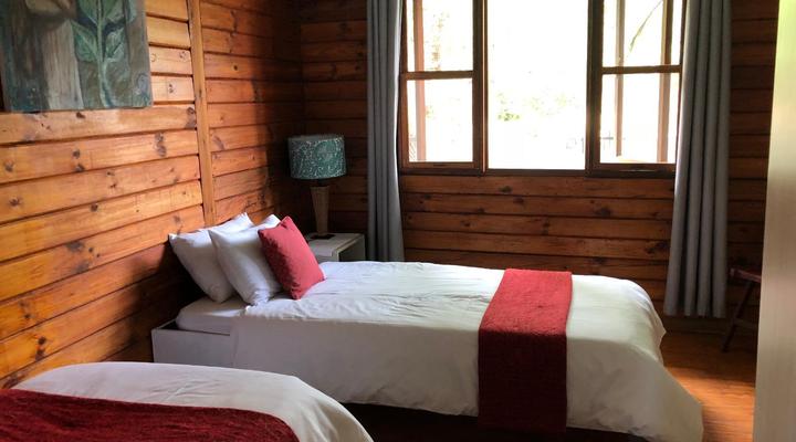 Hennie's Rest Guest House