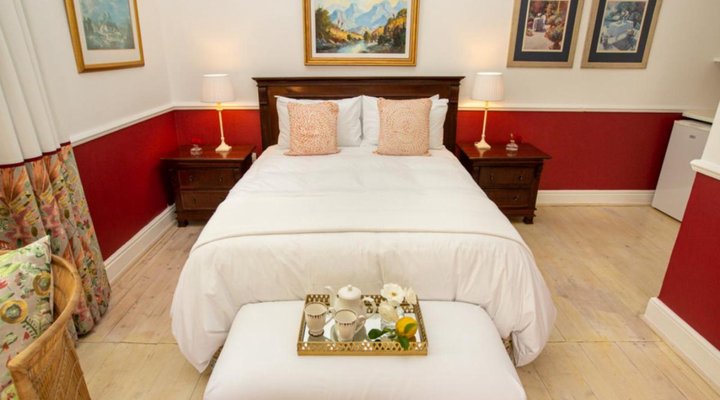 Le Ballon Rouge Guest House