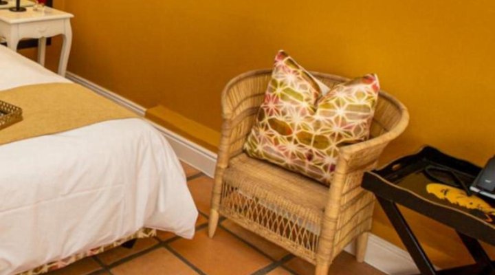 Le Ballon Rouge Guest House