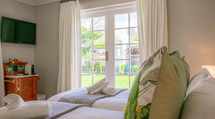 Rozenburg Guest House