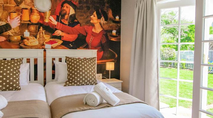 Rozenburg Guest House