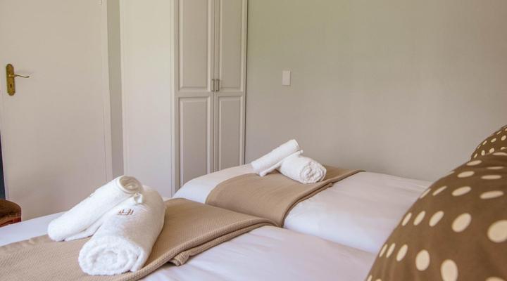 Rozenburg Guest House