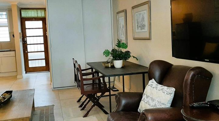 The Greenhouse Guesthouse