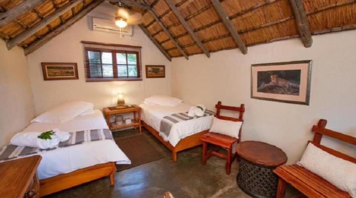 Shumba Safari Lodge