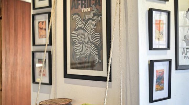 Tusk Bush Lodge & Photographic Safaris