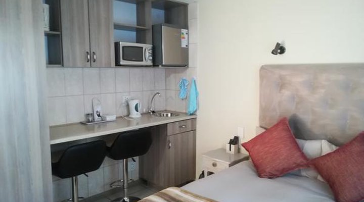 Kloofendal Guesthouse