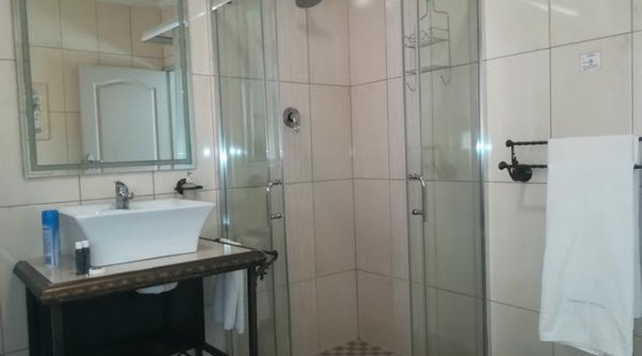 Kloofendal Guesthouse