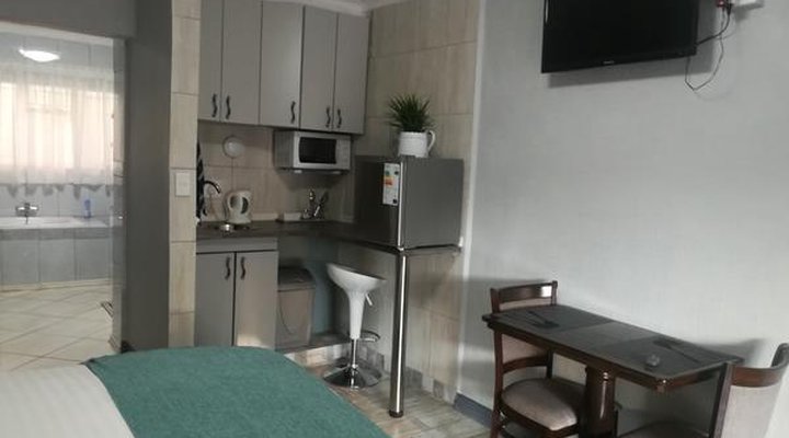 Kloofendal Guesthouse