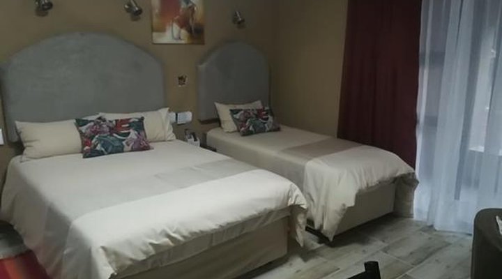 Kloofendal Guesthouse