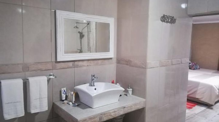 Kloofendal Guesthouse