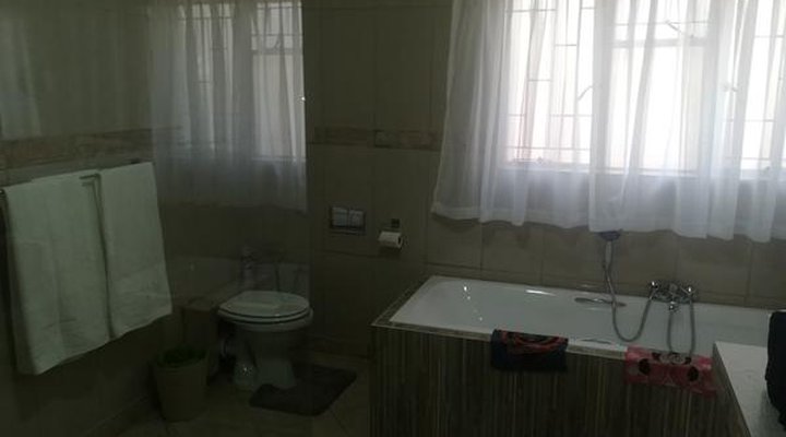 Kloofendal Guesthouse