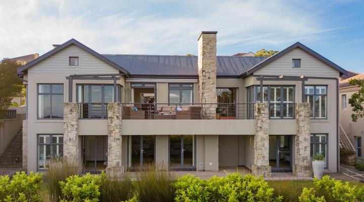 Big Tree House Lodge