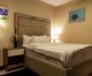 Iris Hotel