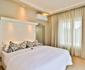 Hermanus Beachfront Lodge